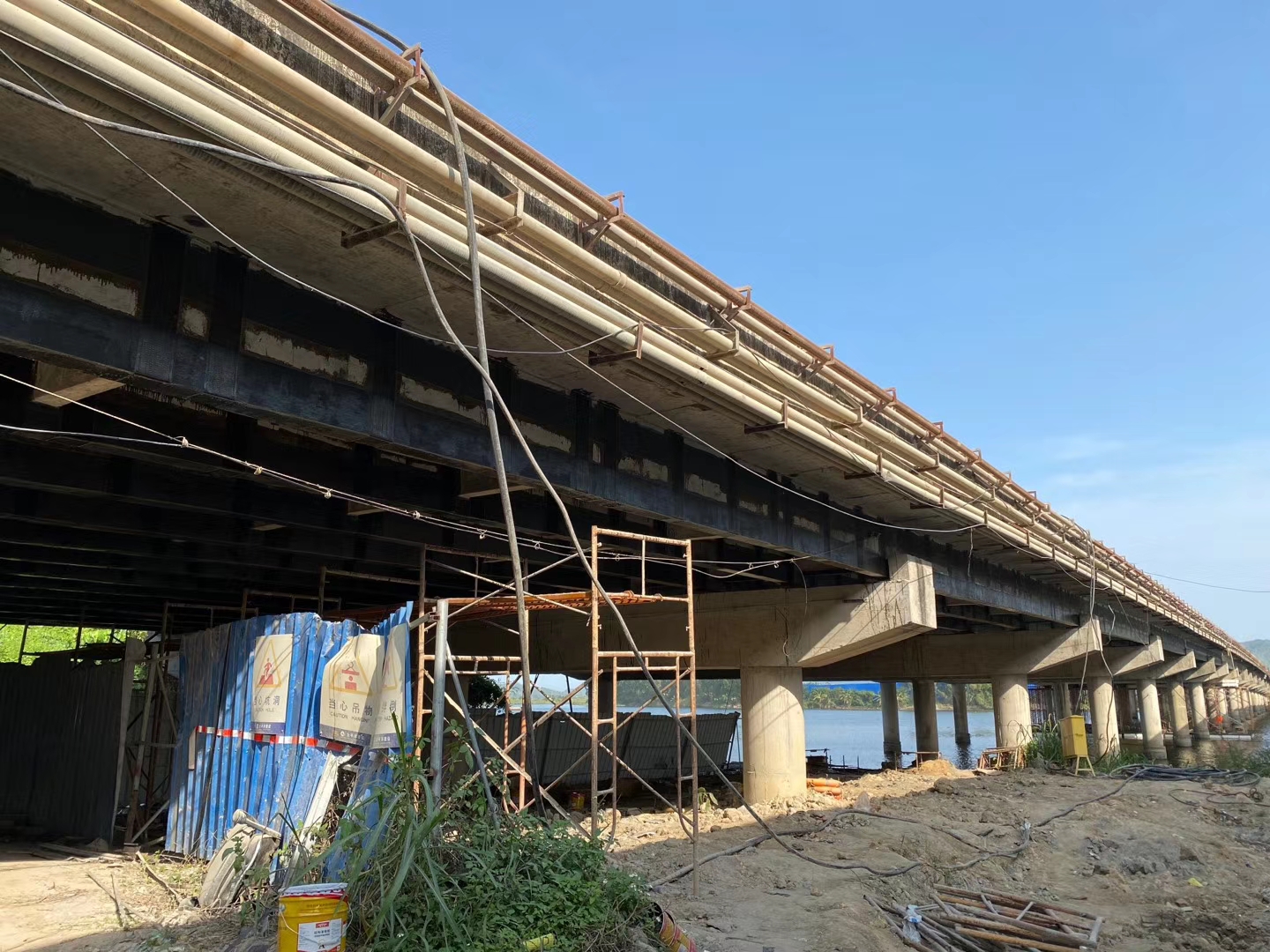 漳州桥梁下部结构抗倾覆加固方法